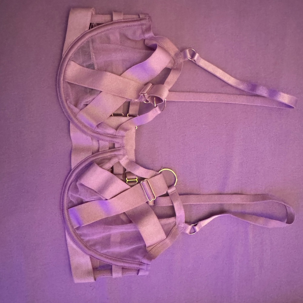Victoria's Secret Very Sexy Strappy Unlined Balconet Bra 36C